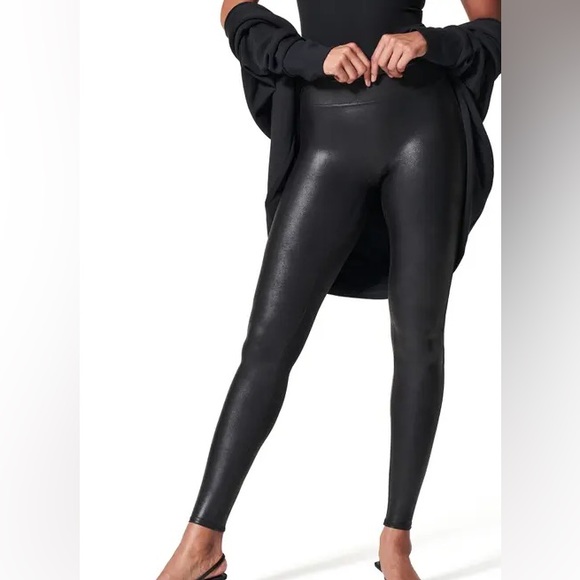 SPANX Faux Leather Leggings Size Small - Picture 1 of 5